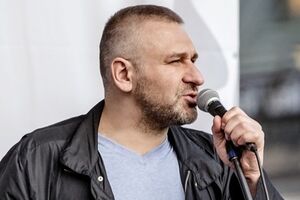 Российские адвокат Марк Фейгин приехал в Киев и дал пресс-конференцию