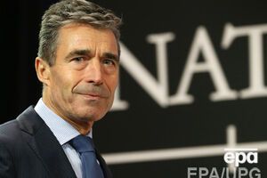 Андерс Фог Расмуссен: Россия продолжает стягивать войска к границе с Украиной