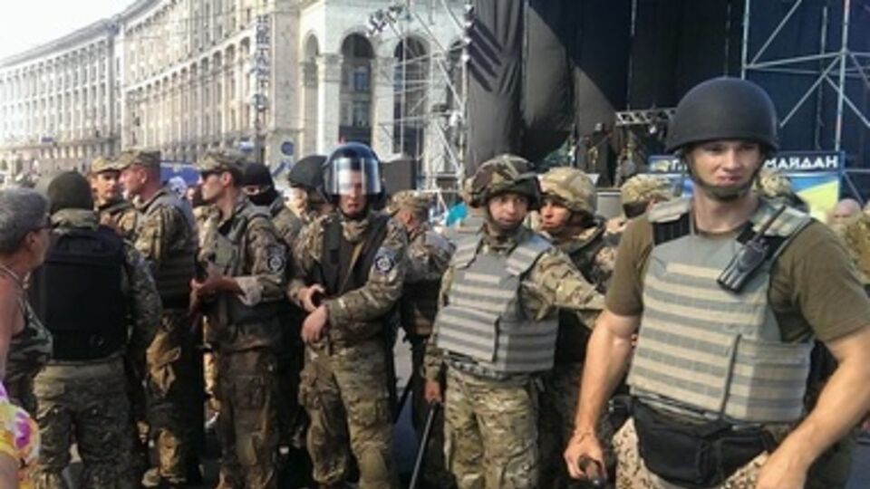 Действия силовиков и коммунальщиков на Майдане были законными, заявили в Генпрокуратуре