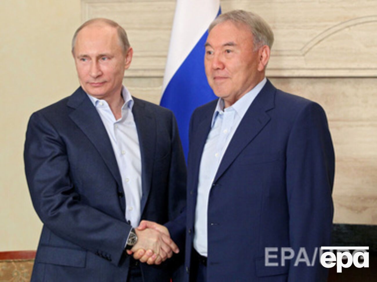 Путин и Назарбаев хотят пообщаться с Порошенко