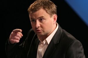 Взойдут как бы "Предатели",<br />Великие Предатели,<br />Как цвет великой нации,<br />В совсем другой стране...