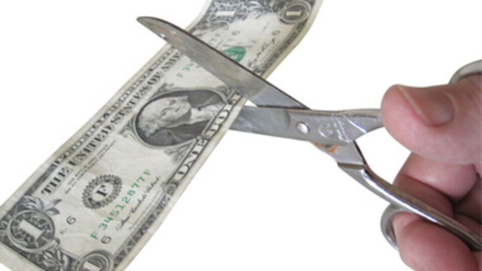 Доллар набирает позиции