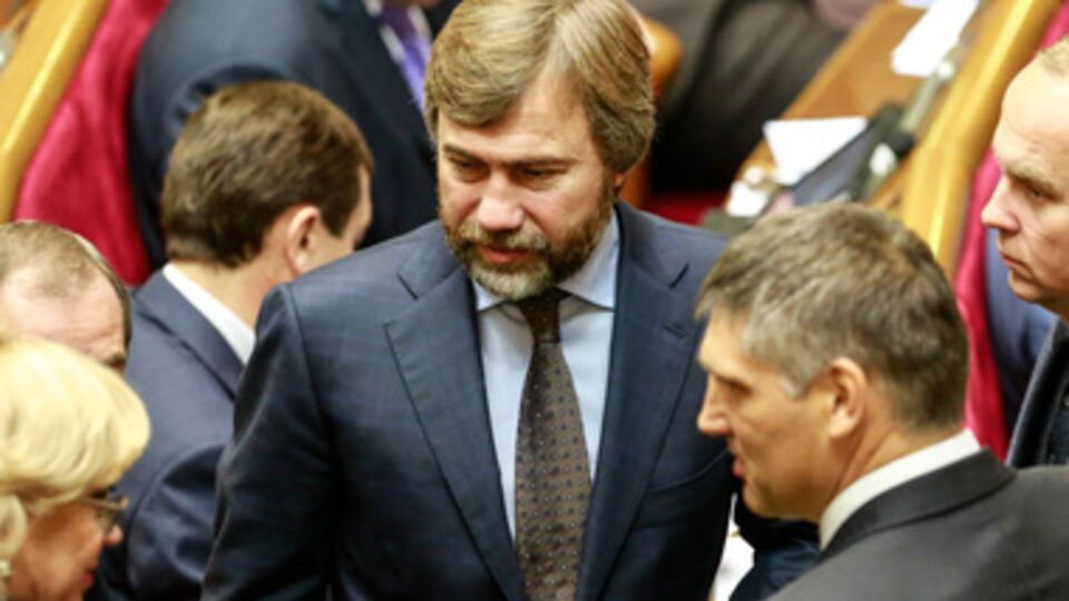 Суд арестовал активы Новинского