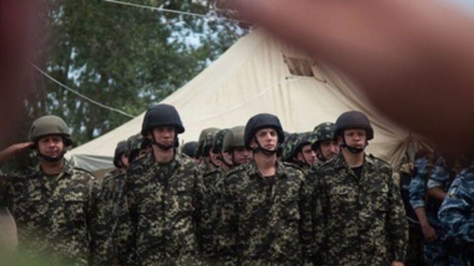 Украинских военных арестовали на два месяца