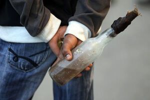 На Майдане изъято более 60 бутылок с коктейлями Молотова