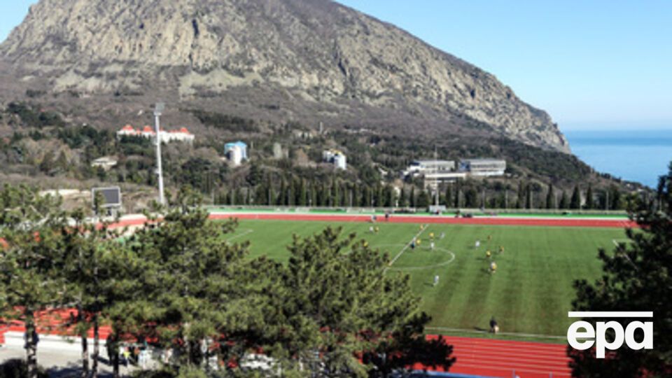 Оккупационные власти посчитали, что крымская природа подойдет для российских футболистов