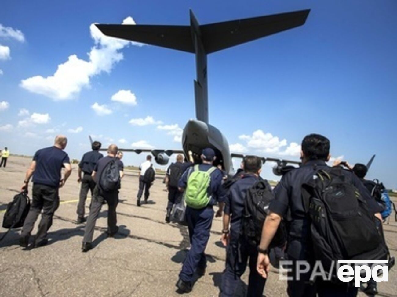 Часть экспертов поисковой миссии возвращаются в Нидерланды