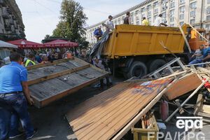 В центре Киева сегодня прошла генеральная уборка