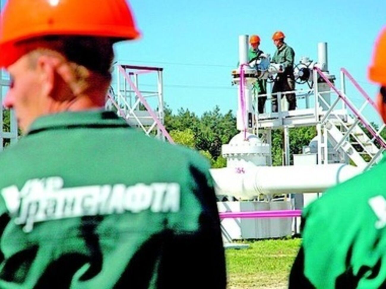 Нефть из России в Европу будет продолжать транспортироваться через территорию Украины