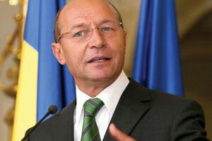 Траян Бэсеску