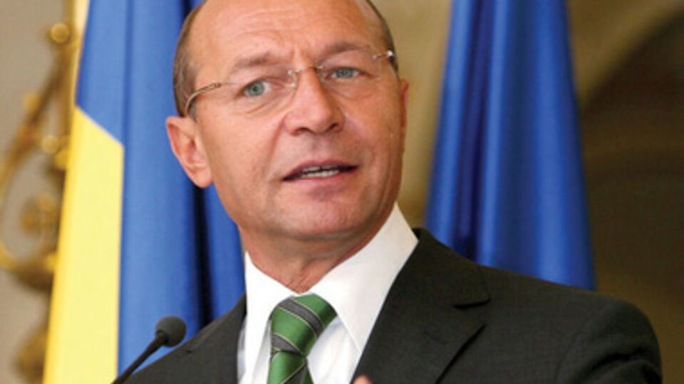 Траян Бэсеску