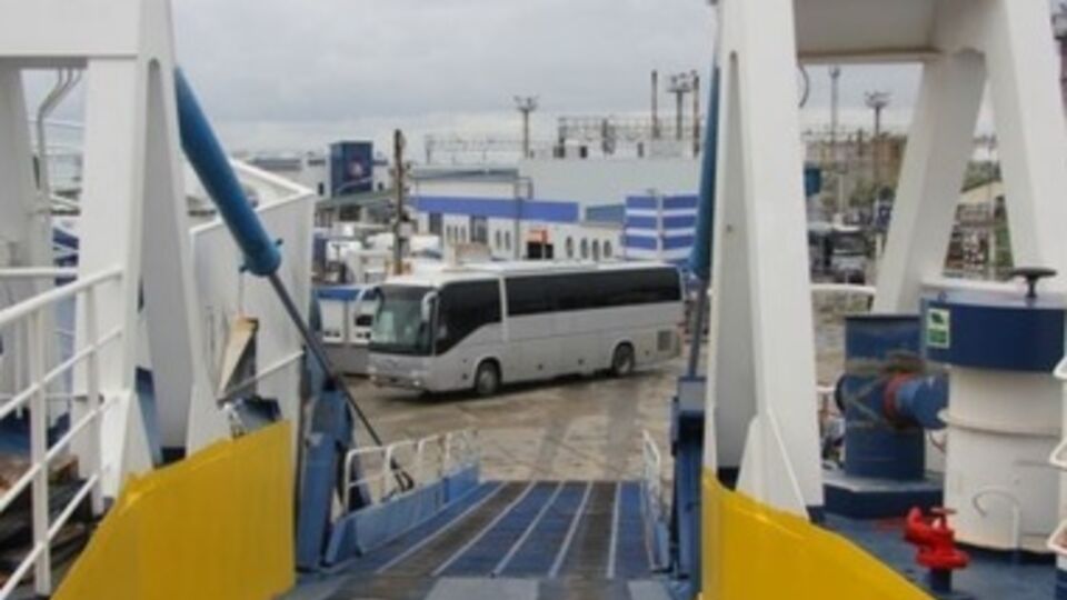 Рейсовые автобусы снова пустят через переправу