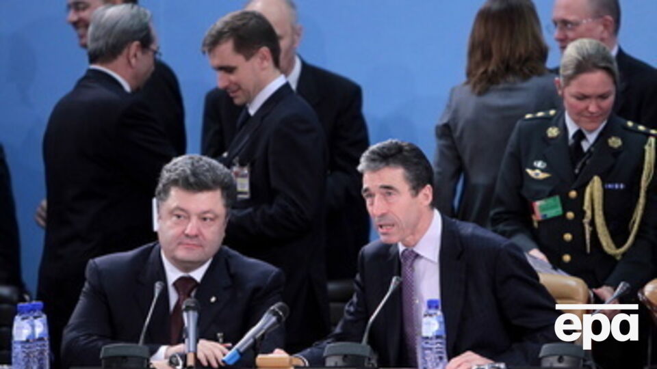 Украину на саммите представит президент