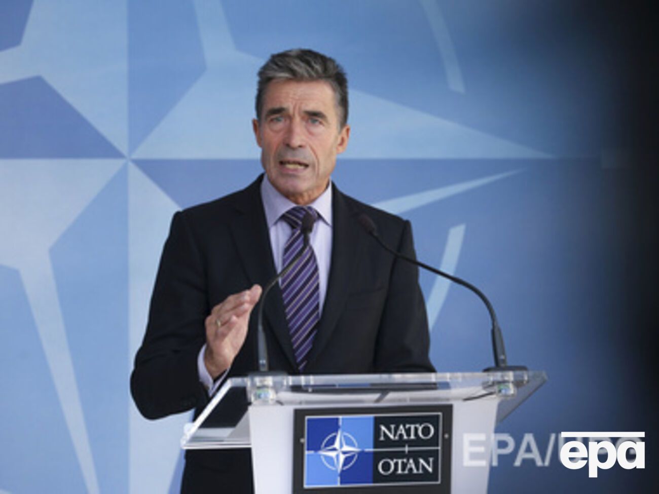 Франция должна считаться с мнением союзников по НАТО, считает Расмуссен