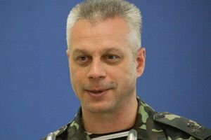 Танкистов и артиллеристов готовят к отправке в зону АТО, сообщил Лысенко