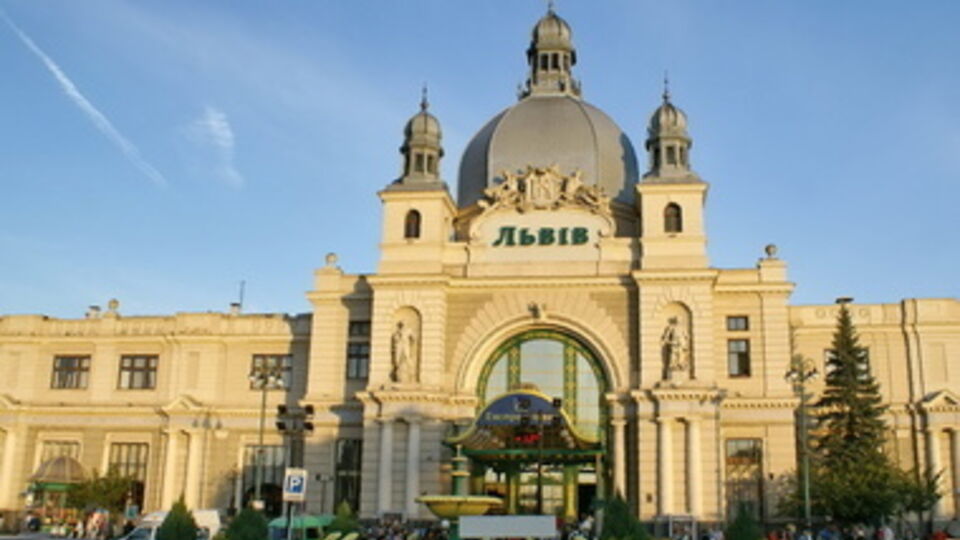 56-летний "минер" львовского вокзала просидит два года в тюрьме