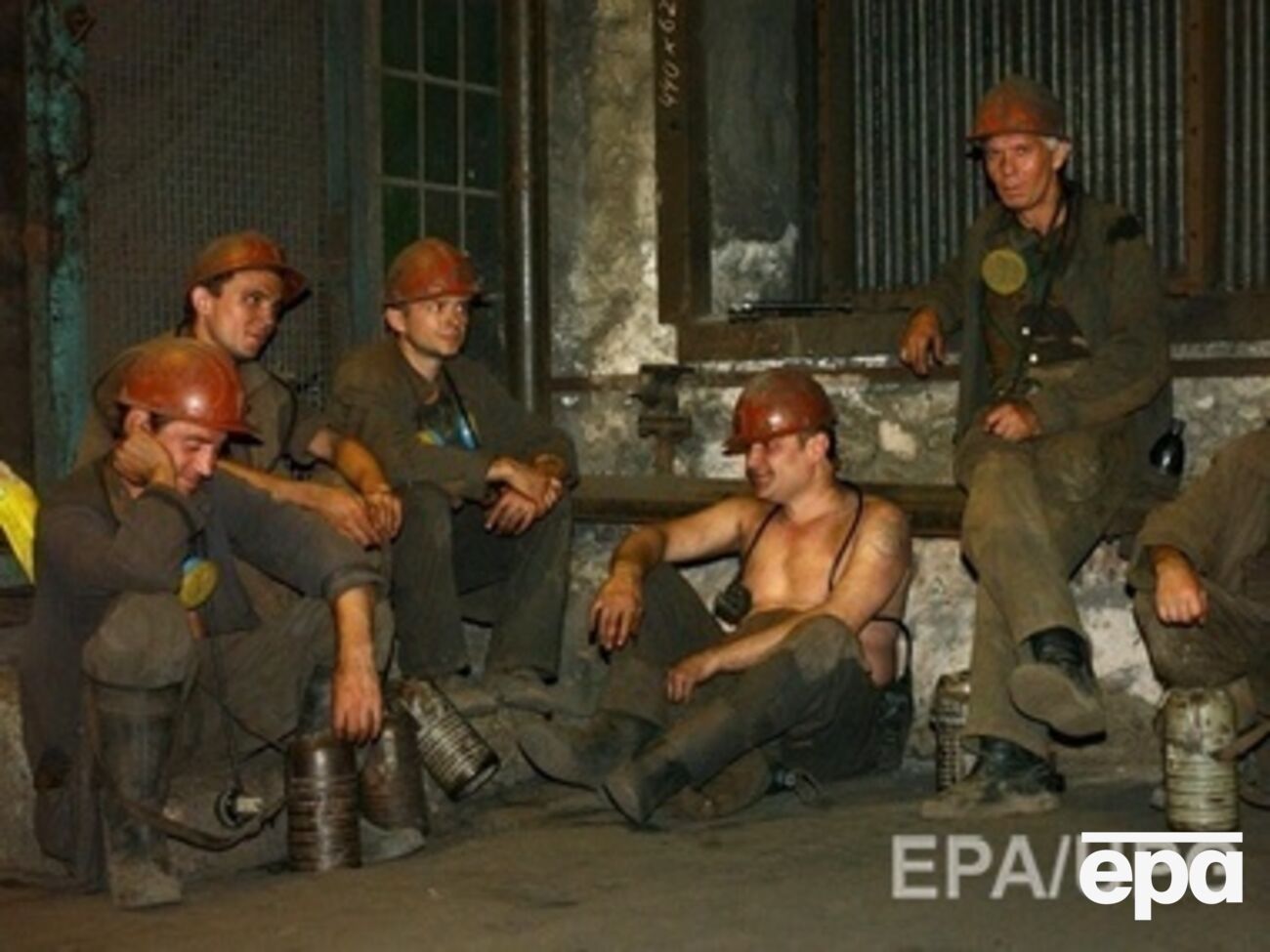 Производство на Донбассе почти остановилось