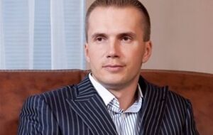 Александр Янукович причастен к выводу в тень десятков миллионов гривен, утверждают в СБУ