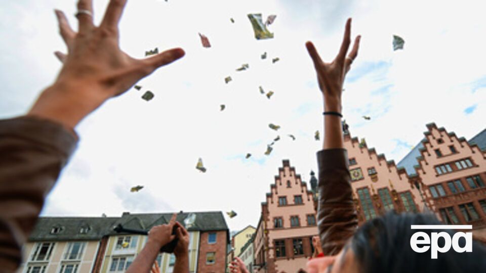 По мнению эксперта, Запад не хочет помочь Украине