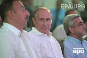 Президент РФ Владимир Путин с лидерами Азербайджана Ильхамом Алиевым и Армении --- Сержем Саргсяном во время встречи в Сочи