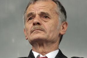 На материковую Украину может начаться вторжение, заявил Джемилев