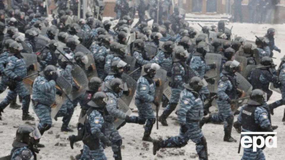 Генпрокуратура установила причастность троих беркутовцев к 39 убийствам