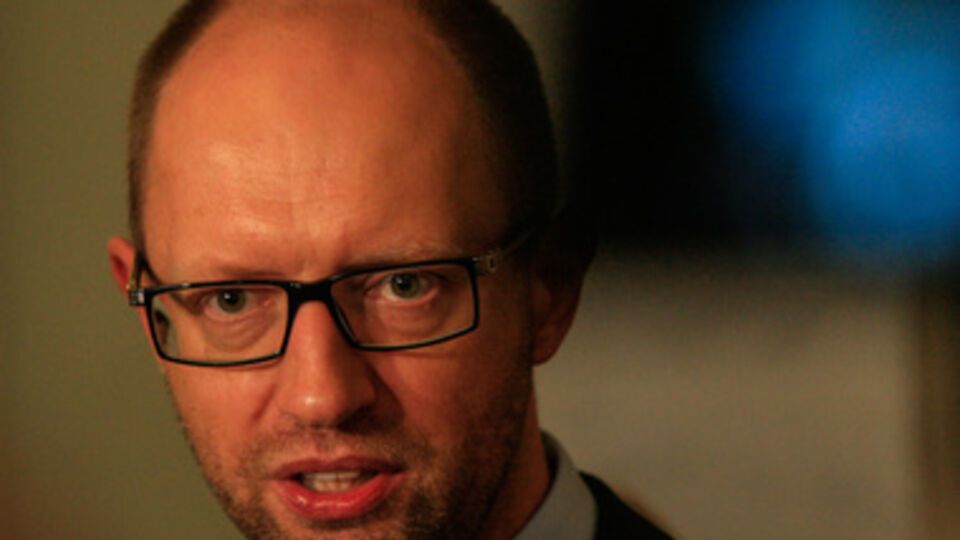 Яценюк: Путин хочет создать замороженный конфликт на Донбассе