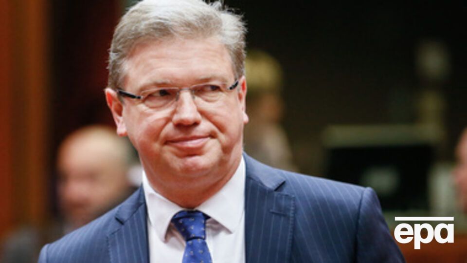 Фюле предложил обсудить проблемы крымско-татарского народа на международной конференции