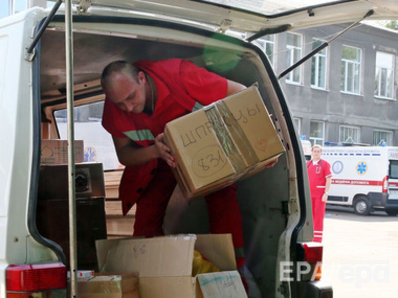 Поляки передали медикаменты, продукты питания, термобелье, средства гигиены