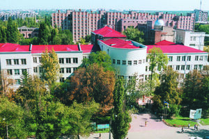 Некоторым преподавателям ЛНУ уже поступали звонки от "нового" руководства с требованием выйти на работу до 15 сентября