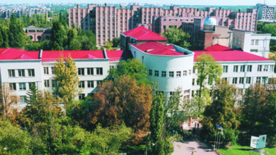 Некоторым преподавателям ЛНУ уже поступали звонки от "нового" руководства с требованием выйти на работу до 15 сентября