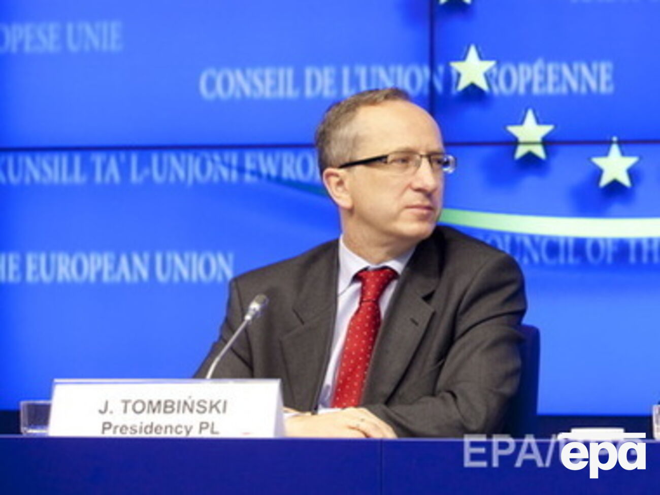 Глава Представительства ЕС в Украине Ян Томбинский