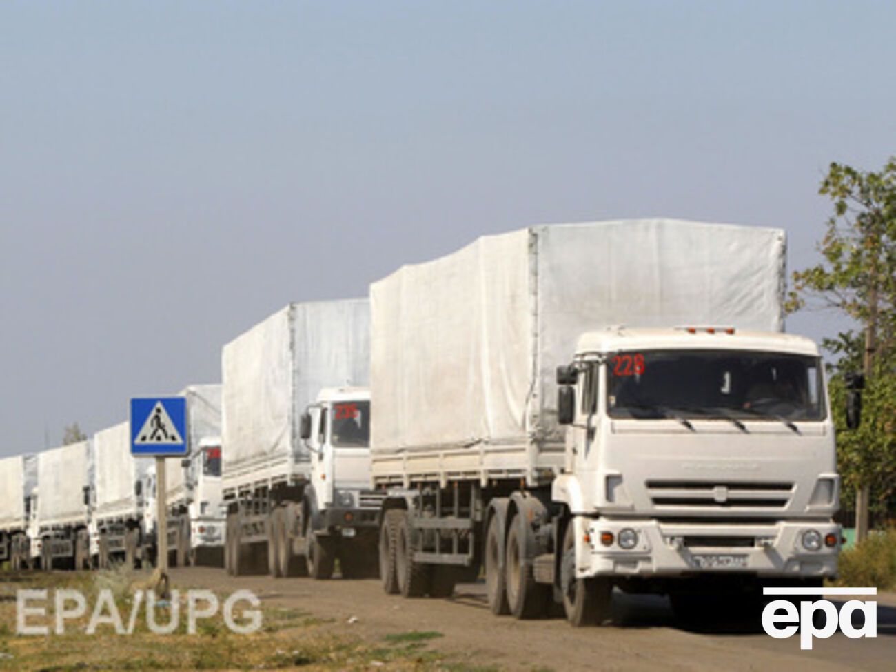 "Конвой" состоит из 220 автомобилей, в том числе 193 грузовых