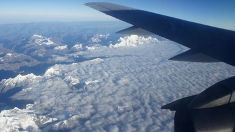 Туры всех клиентов, кто находится за границей, не отменяются, заявили в компании