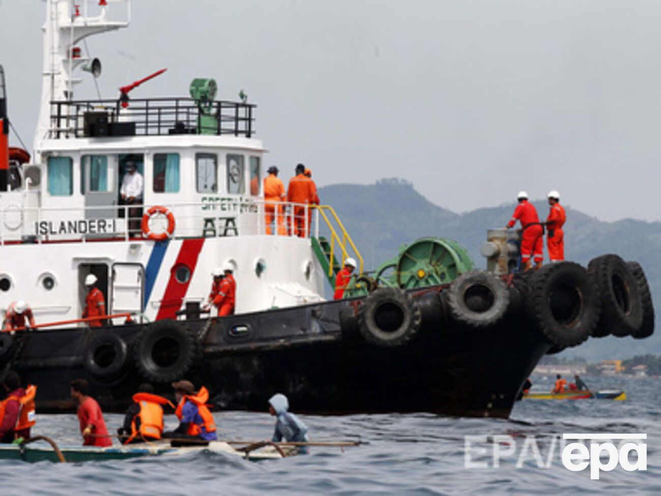 Спасательные работы продолжаются