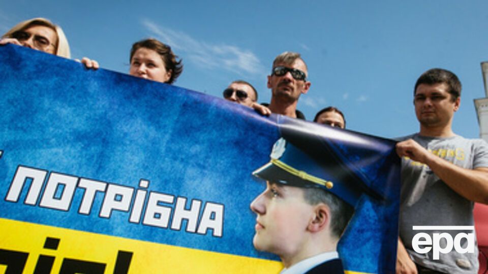 Надежду Савченко хотели заполучить все политсилы