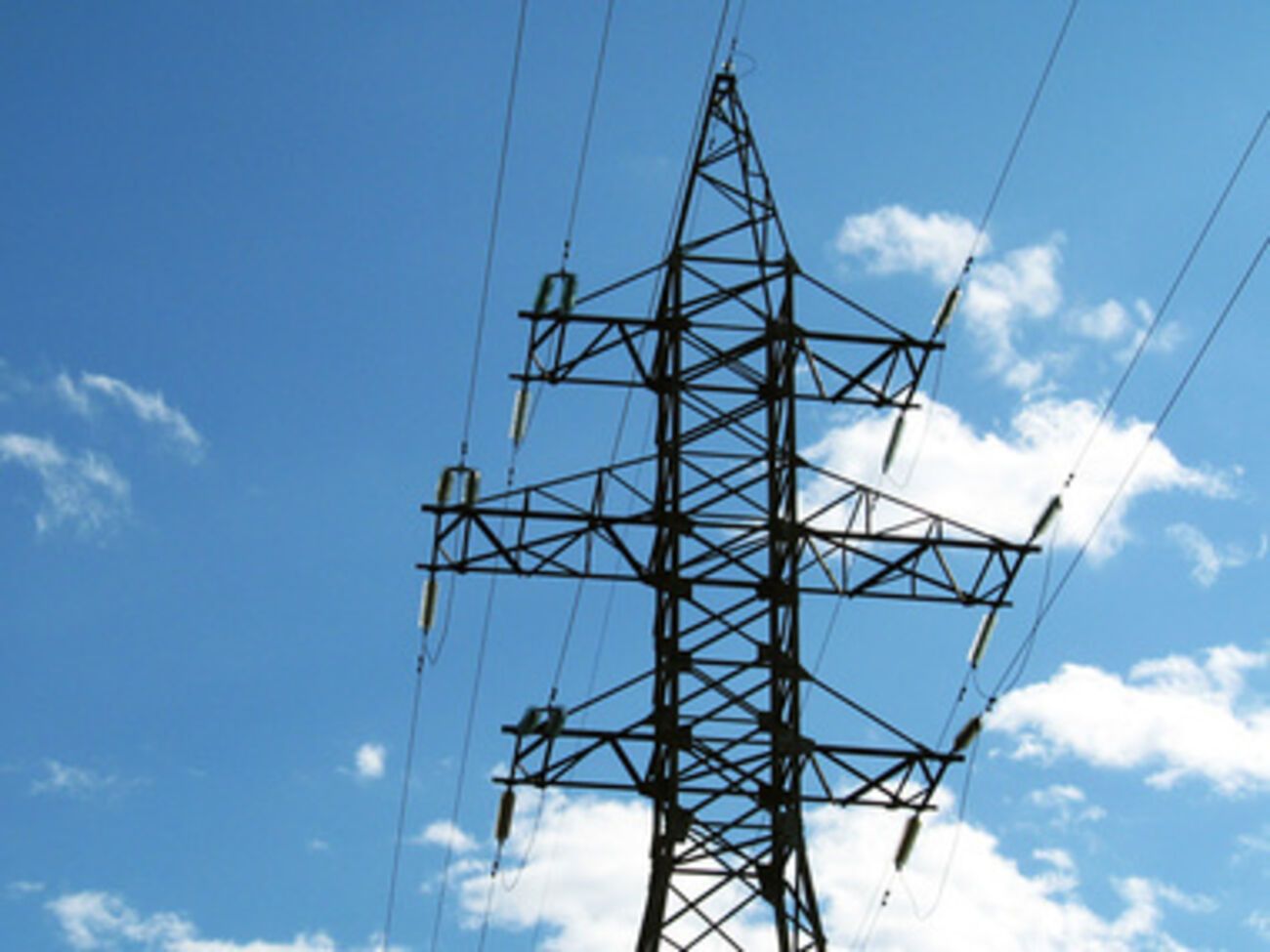 В 83 населенных пунктах Донецкой области по-прежнему нет света