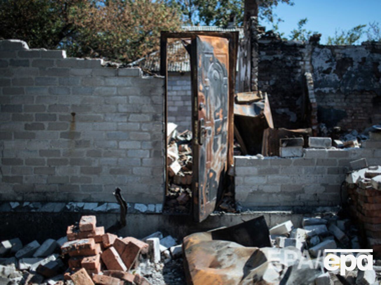 Обстрелы продолжаются несмотря на режим прекращения огня