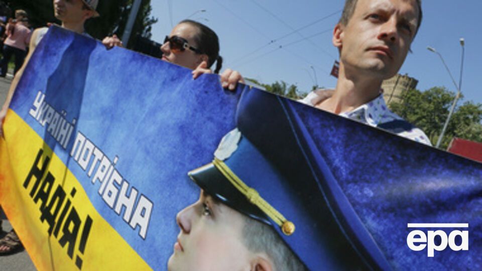 Савченко оставили под стражей