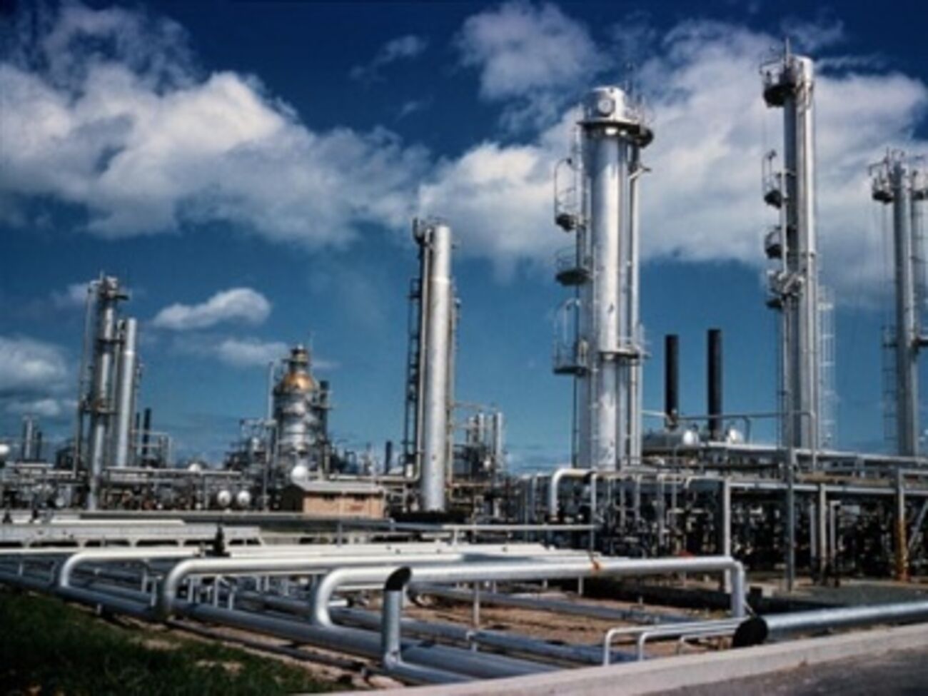 Новоуренгойский газохимический завод не привлек кредит для строительства новых мощностей