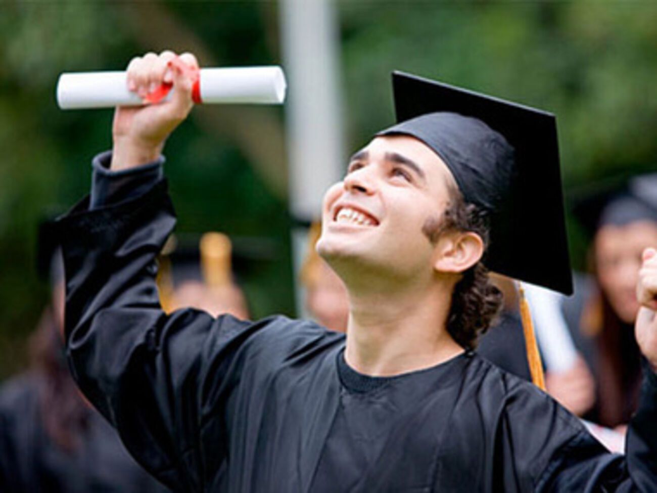 Не все студенты на Донбассе получают стипендии