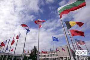 НАТО расценит как нарушение перемирия увеличение численности войск РФ в Крыму