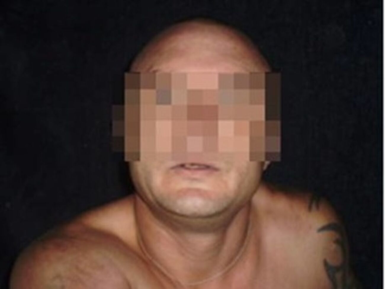 Сеня --- бывший сотрудник ГАИ