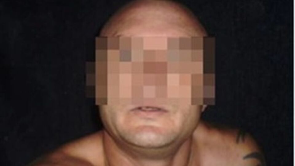 Сеня --- бывший сотрудник ГАИ