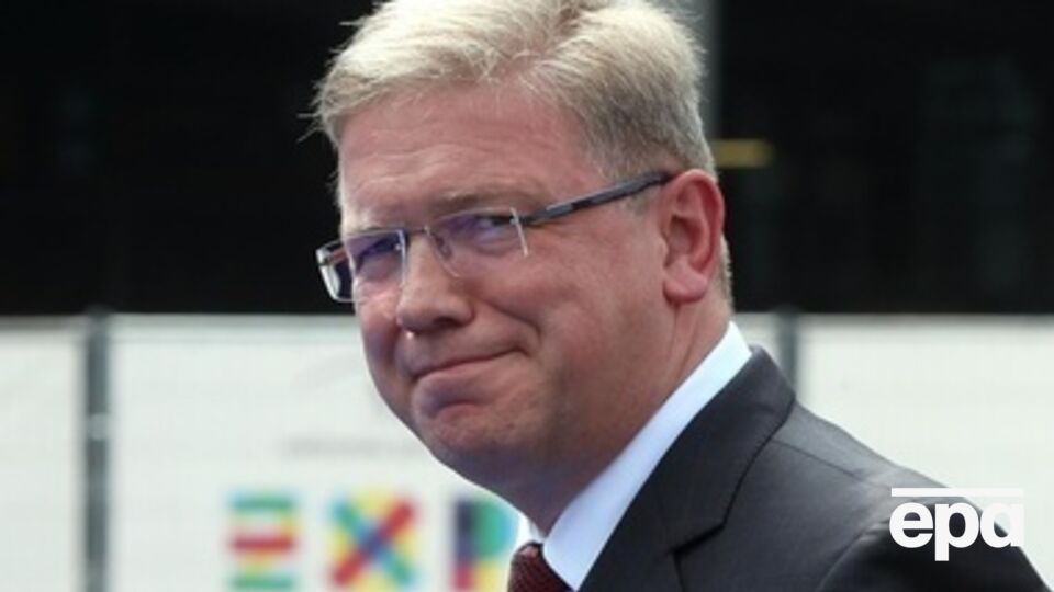 Фюле поддержал Украину