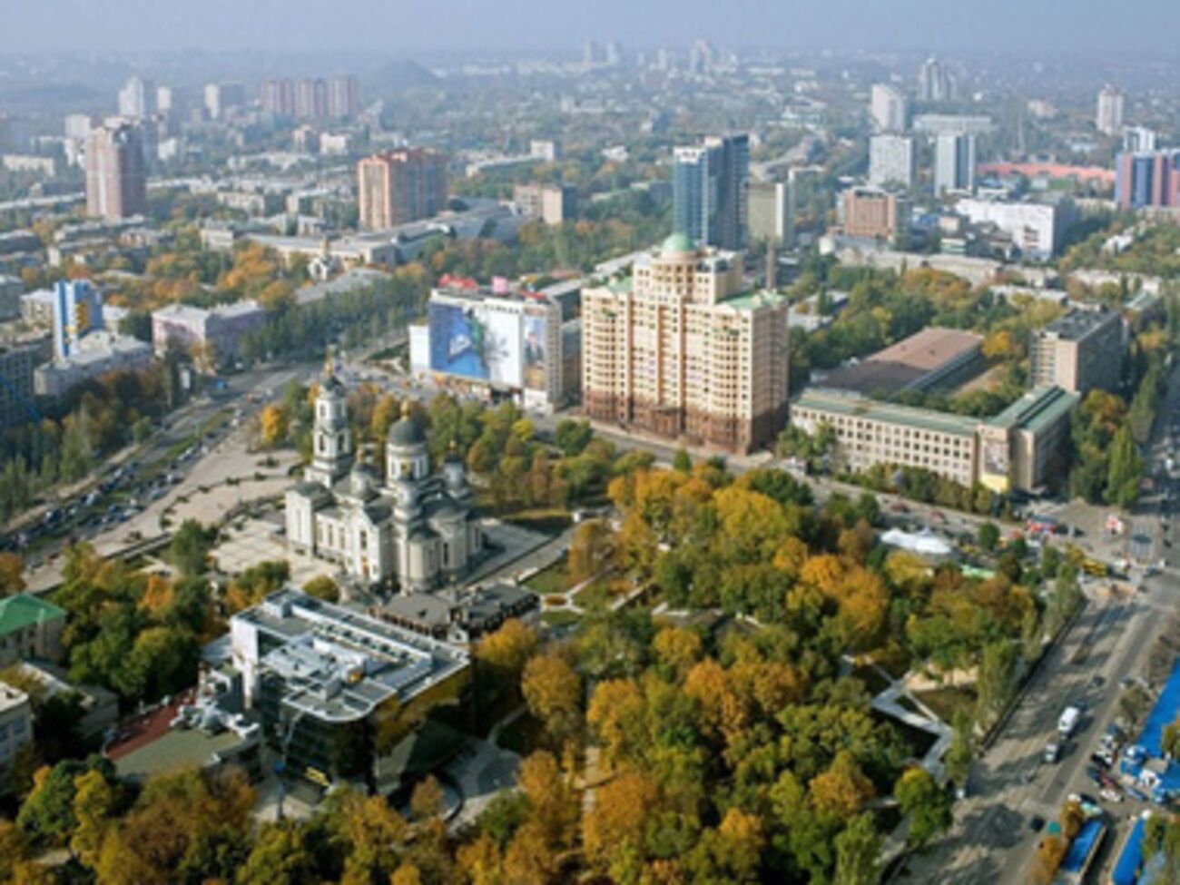 В Донецке продолжаются бои за аэропорт