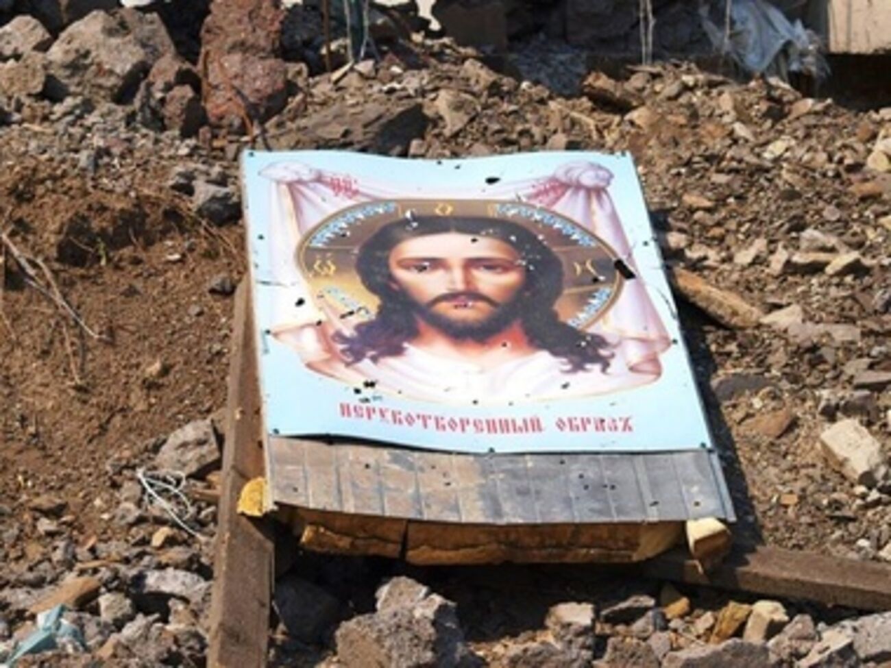 Из-за обстрела погибли более 10 и ранены десятки людей