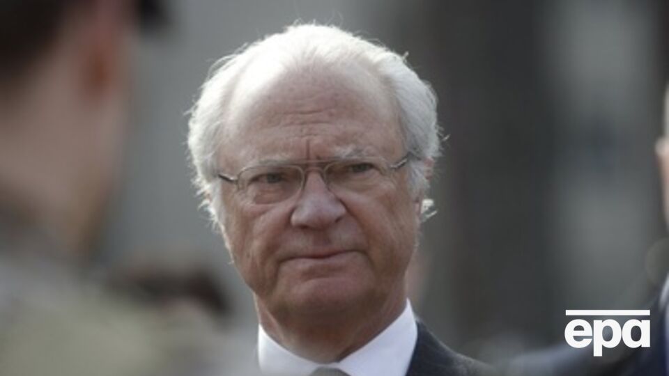 Король пережил ДТП без серьезных последствий