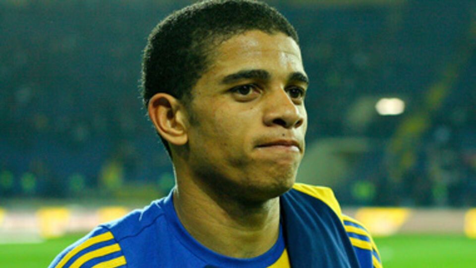 Футболист переживает за свою судьбу