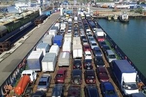 Переправе в Керчи грозит транспортный коллапс